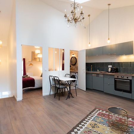 Sur La Place , Centre Village Cosy & Calme 2Ch Lapeyrouse-Fossat ภายนอก รูปภาพ