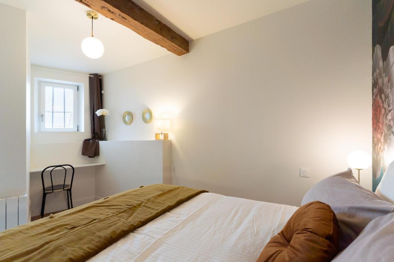 Sur La Place , Centre Village Cosy & Calme 2Ch Lapeyrouse-Fossat ภายนอก รูปภาพ