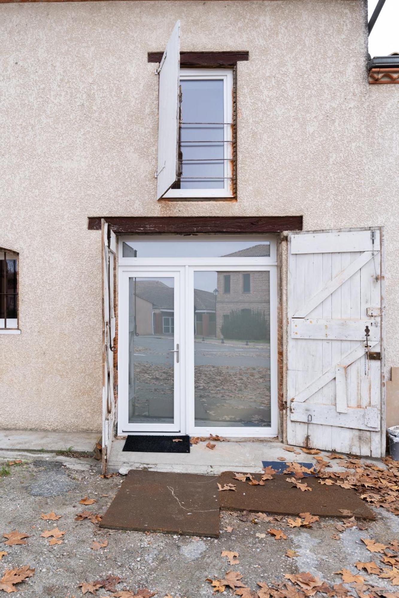 Sur La Place , Centre Village Cosy & Calme 2Ch Lapeyrouse-Fossat ภายนอก รูปภาพ